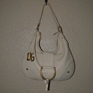 Dolce & Gabbana Ivory Pebbled Leather Shoulder Strap Handbag
